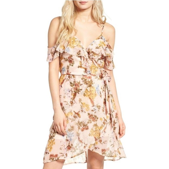 Band of Gypsies Ruffle Cold Shoulder Wrap Dress Pink Floral Pink NWT - Picture 1 of 9